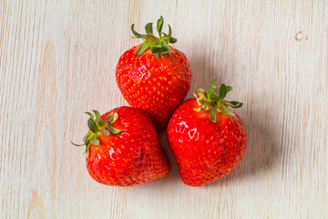 新鮮いちご　Fresh clean strawberries