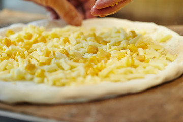 Shrimp and corn pizza