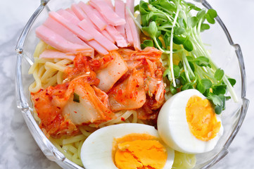 キムチ冷麺