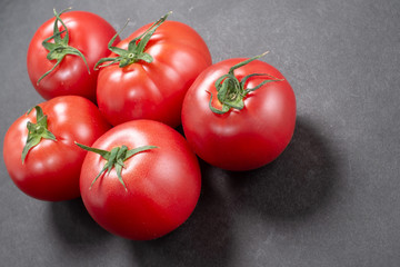 真っ赤なトマト