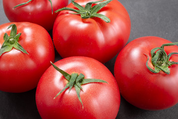 真っ赤なトマト