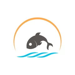 Dekokissen summer emblem with fish and wave © Iryna