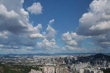 서울 서대문 안산 정상