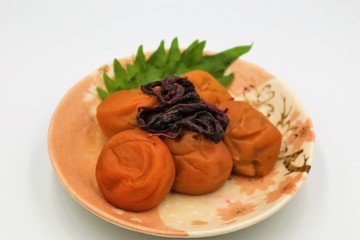 熱中症対策には梅干しをどうぞ