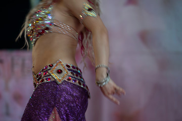 Oriental belly dancer beutiful move
