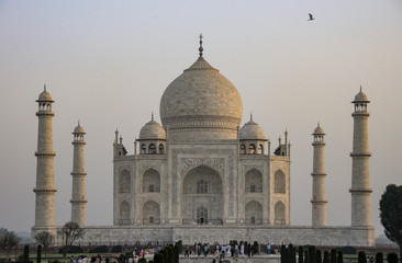 Fototapeta na wymiar Taj Mahal view