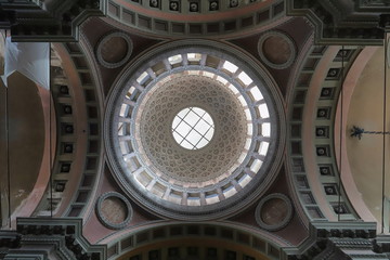 CUPOLA BASILICA SAN GAUDENZIO A NOVARA IN ITALIA