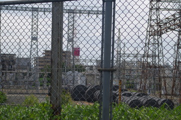 日本　電線　門真市　鉄塔