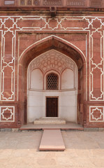 Fototapeta premium Architecture detail inside the Humayun's Tomb, built by Hamida Banu Begun in 1565-72, Delhi, India 