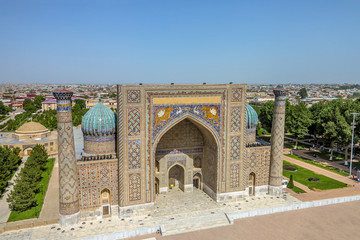 Fototapeta na wymiar Samarkand Registon Square 19