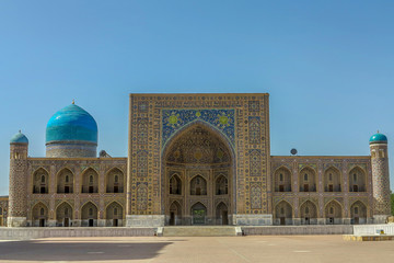 Fototapeta na wymiar Samarkand Registon Square 22