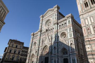 Fototapeta premium Closeup view of facade of Cattedrale di Santa Maria del Fiore