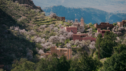 Fototapeta na wymiar Berber village in the mountains of morocco 