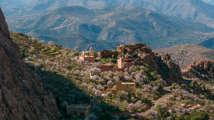 Fototapeta na wymiar Berber village in the mountains of morocco 