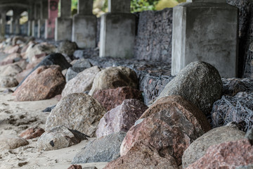 Fototapeta na wymiar sea boulders on the river bank