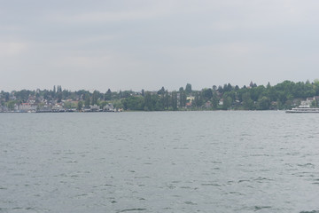 Mit der Auto-Fähre von Meersburg nach Konstanz am Bodensee