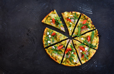 Obraz na płótnie Canvas Sliced pizza close up