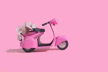 Muurstickers Scooter Pink retro toy bike delivering bouquet of flowers box on pink background. February 14 card, Valentine's day. Flower delivery. 8 March, International Happy Women's Day. Mother's day