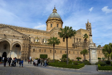 Fototapeta na wymiar Palermo Cathedral