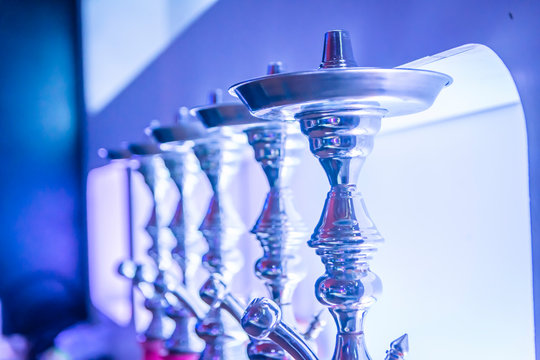 cachimbas en club de fumadores discoteca