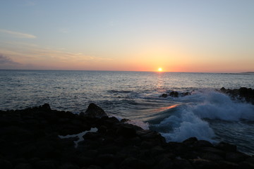 Fototapeta premium Island surf sunset