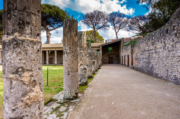 Fototapeta na wymiar Ruins of ancient city of Pompeii near volcano Vizuvius, Pompei