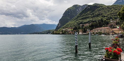 Panorama vom Comer See von Menaggio aus