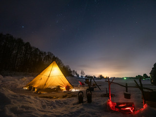 キャンプ場の夜