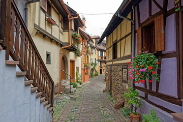 Fototapeta na wymiar Village d'Eguisheim, Alsace, Haut-Rhin, Grand Est, France