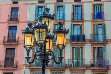 Fototapeta na wymiar street lamps on the Rambla in Barcelona 