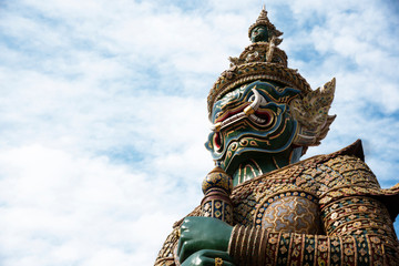 Fototapeta na wymiar Important tourist attractions Phra Kaeo Temple, Phra Sri Rattana Temple, Bangkok.