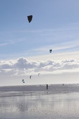 Fototapeta na wymiar kite surfing on beach