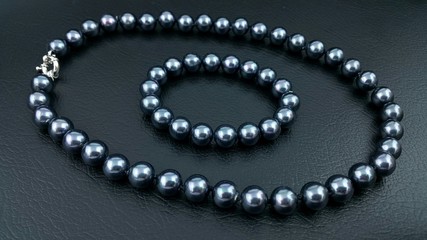 Beautiful Design of Jewelry Fashion Accessories for Women and lady Shiny crystal or diamond jewelry