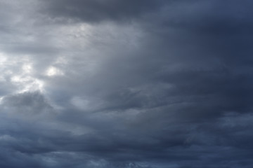 Obraz premium dramatic moody dark storm cloud sky used image for a bad day background