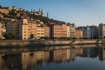 Lyon façade des quais de Saône