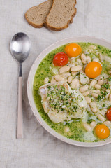 Stewed beans with fish