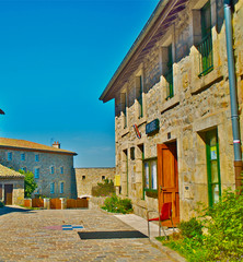 VILLAGE MONTARCHER  2