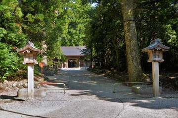 雄山神社