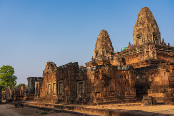 Fototapeta na wymiar Pyramid, sanctuaries and long hall of Pre Rup temple, Cambodia