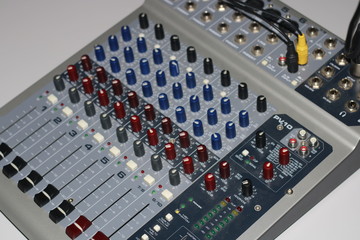 sound mixer