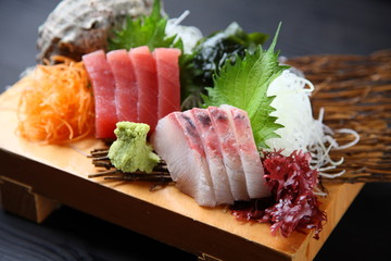 sashimi combo plate