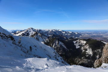 Fototapeta premium Schneelandschaft in den Alpen