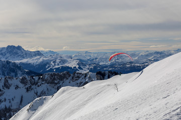 Schneelandschaft in den Alpen