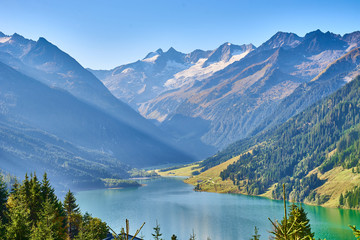 Fototapeta na wymiar Stunning Lake in Tirol / Reservoir 