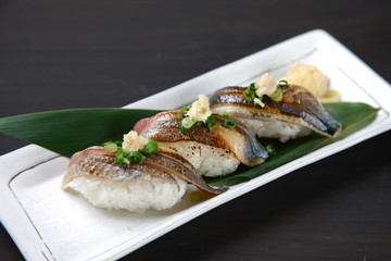 fire-roasted saury sushi