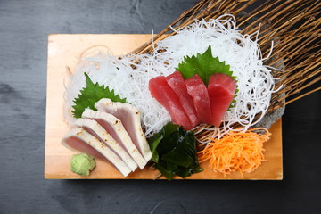 tuna sashimi plate