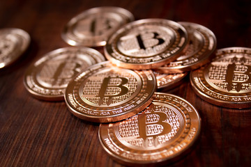 Bitcoin & Cryptocurrency