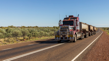 The Stuart Highway from Darwin to Adelaïde, Australia