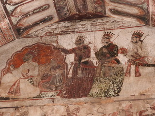 Exquisite ancient paintings on the walls in Jahangir Mahal in orcha, India, Madhya Pradesh