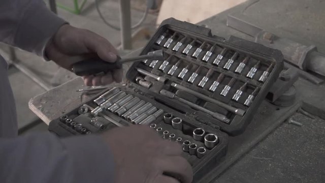 A set of spanners